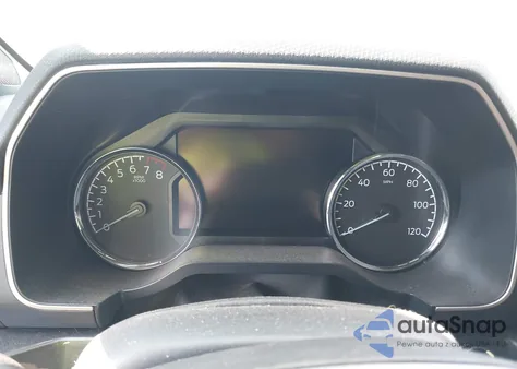 2022 Ford F-150 Xlt z USA, uszkodzony, nr VIN 1FTFW1E59NFC28313